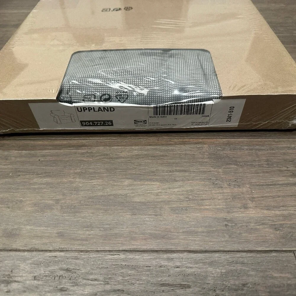 New in box ! IKEA UPPLAND Cover For Armchair Remmarn Light Gray 904.727.26